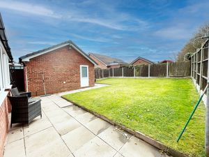 Photo 9- click for photo gallery